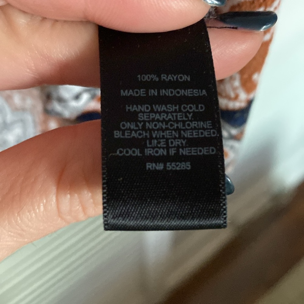 Express Patterned Shift Dress Size Small Guc - image 6